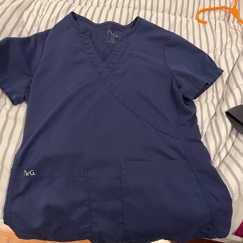 Women’s scrubs navy blue
